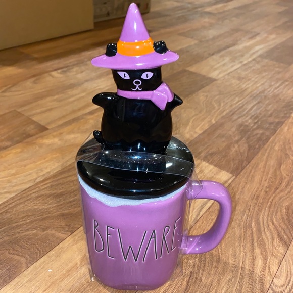 Rae Dunn Beware Mug with Cat Topper - Picture 1 of 2